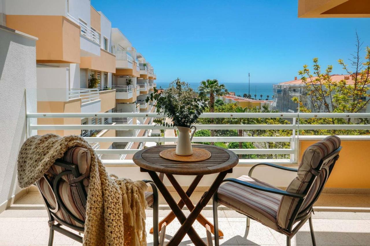 Fantastic Seaside Family Apartment With Pool Parede Eksteriør billede